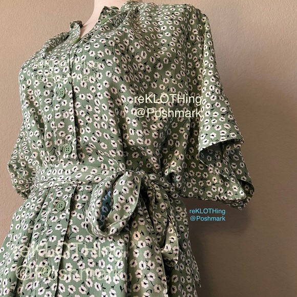 ❌SOLD❌ Floral Green/White Tie-Belt Midi Dress - Picture 9 of 12